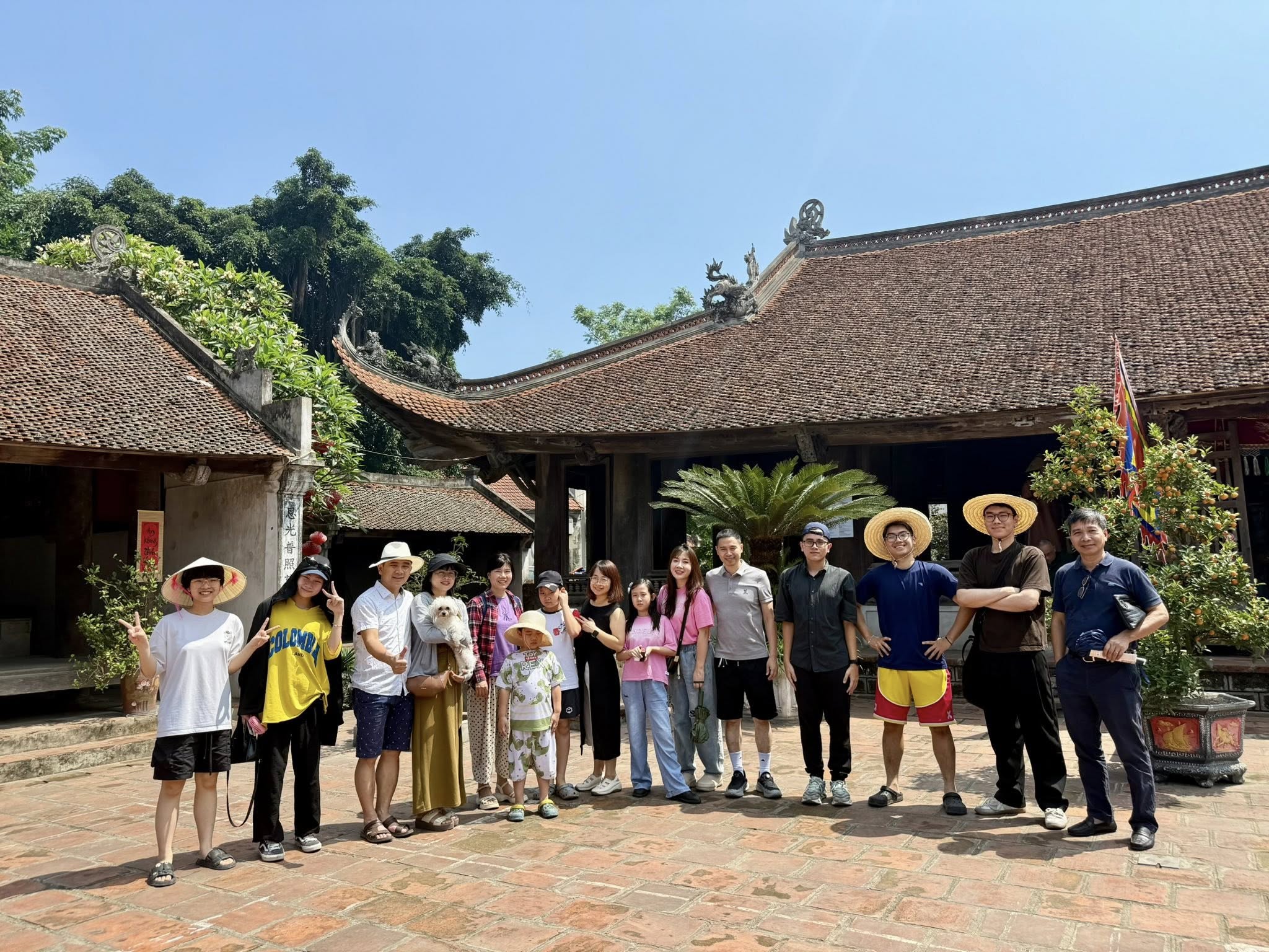 Từ chuyến đò của ông đến hành trình của cháu